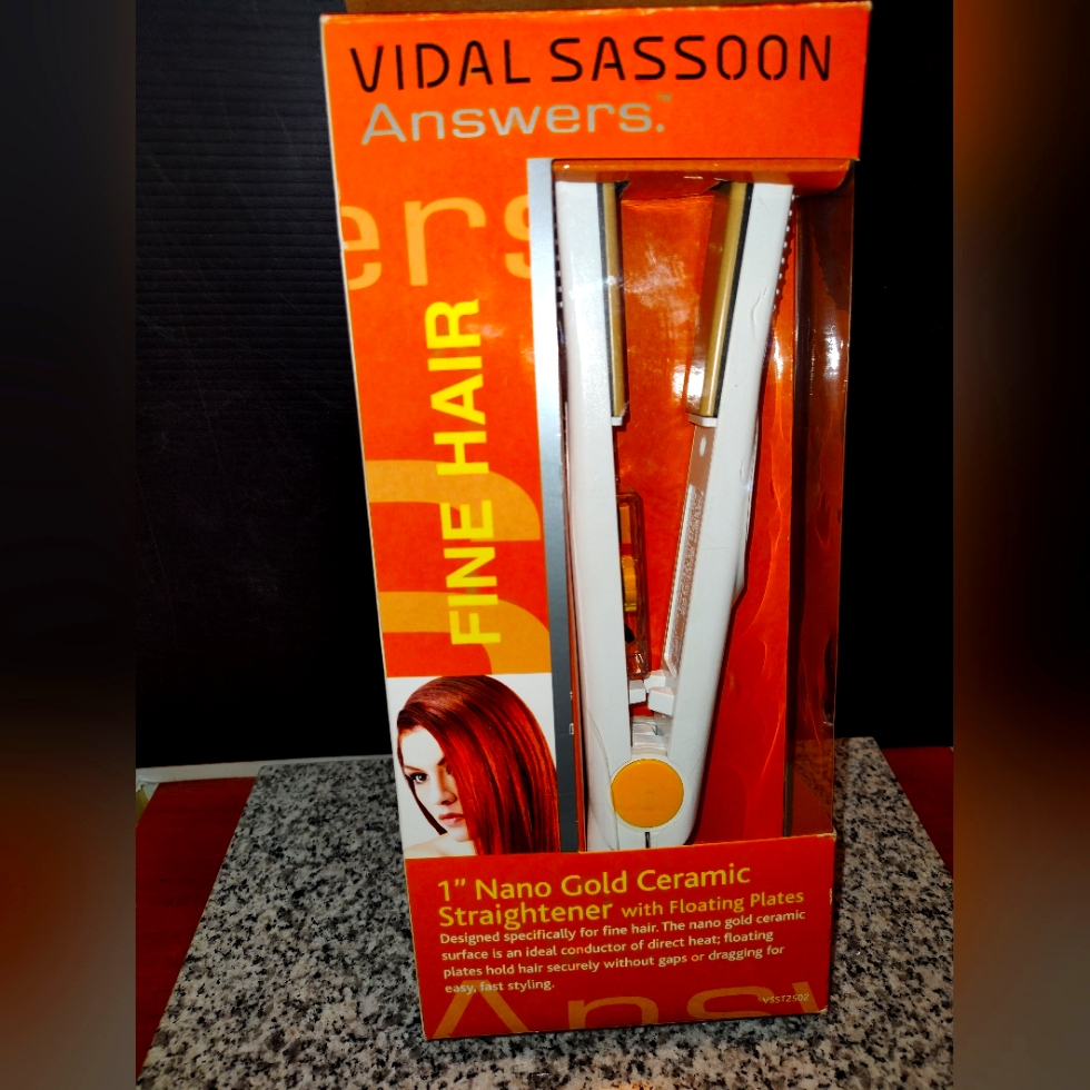 Vidal Sassoon 1 Flat Iron Hair Straightener Nano Ceramic Straightener Vsst2502 Vidal Sassoon 1 Flat Iron Hair Straightener Nano Ceramic Straightener Vsst2502